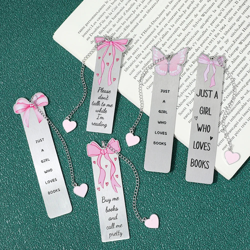 A fan bow metal stainless steel love pendant bookmark designed specifically for women, suitable for students and teachers